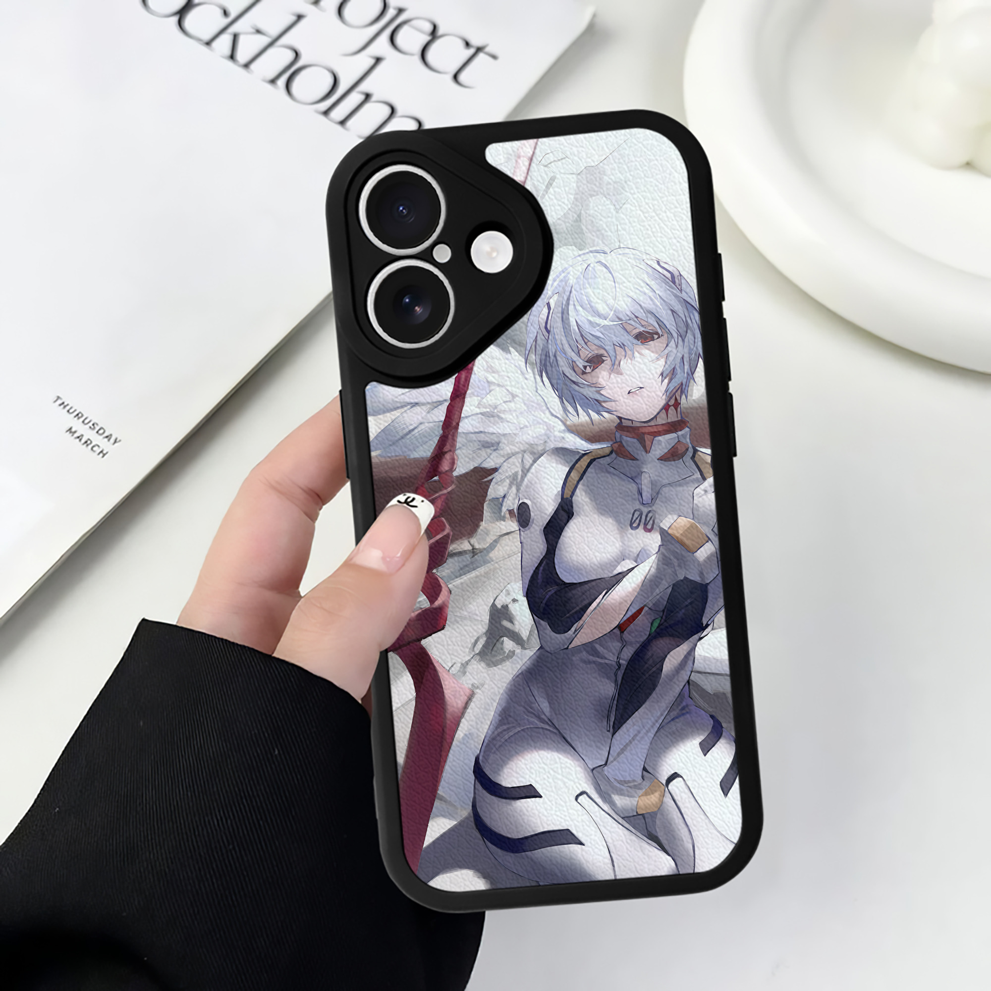 （画像用） EVA 新世紀エヴァンゲリオン 【iPhone 16シリーズ対応】シリコンスマホケース（レザー調） 材質：シリコン